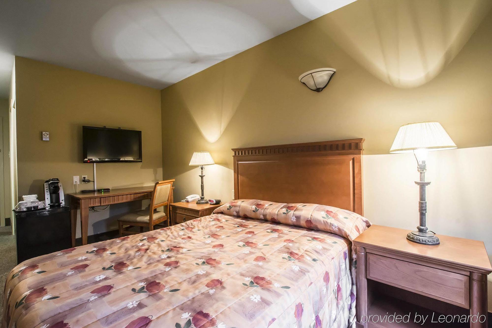 Econo Lodge Inn & Suites Montmagny Kültér fotó